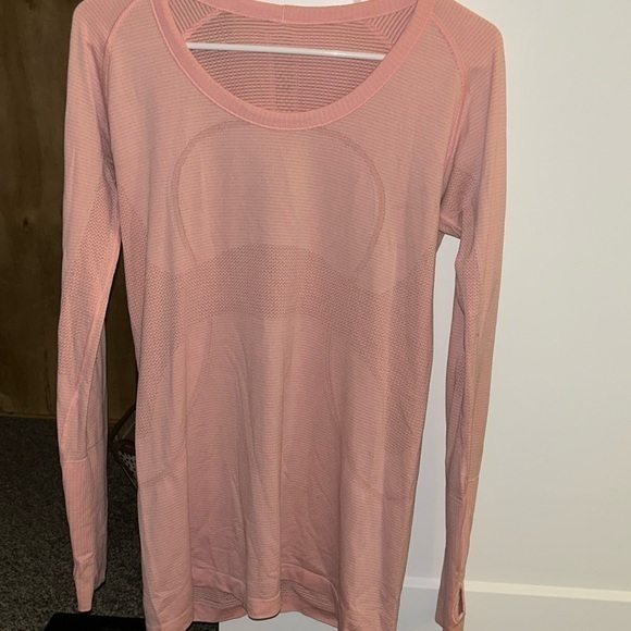 lululemon athletica Tops - Lululemon swiftly tech long sleeve